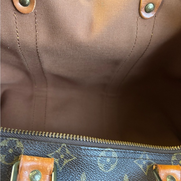 LOUIS VUITTON KEEPALL - Picture 10 of 14